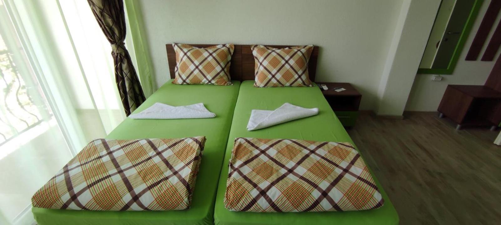 Royal View Apartments Struga Bagian luar foto